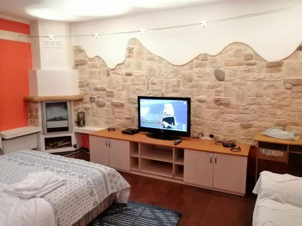 Apartament Central Targu Neamt Exterior photo