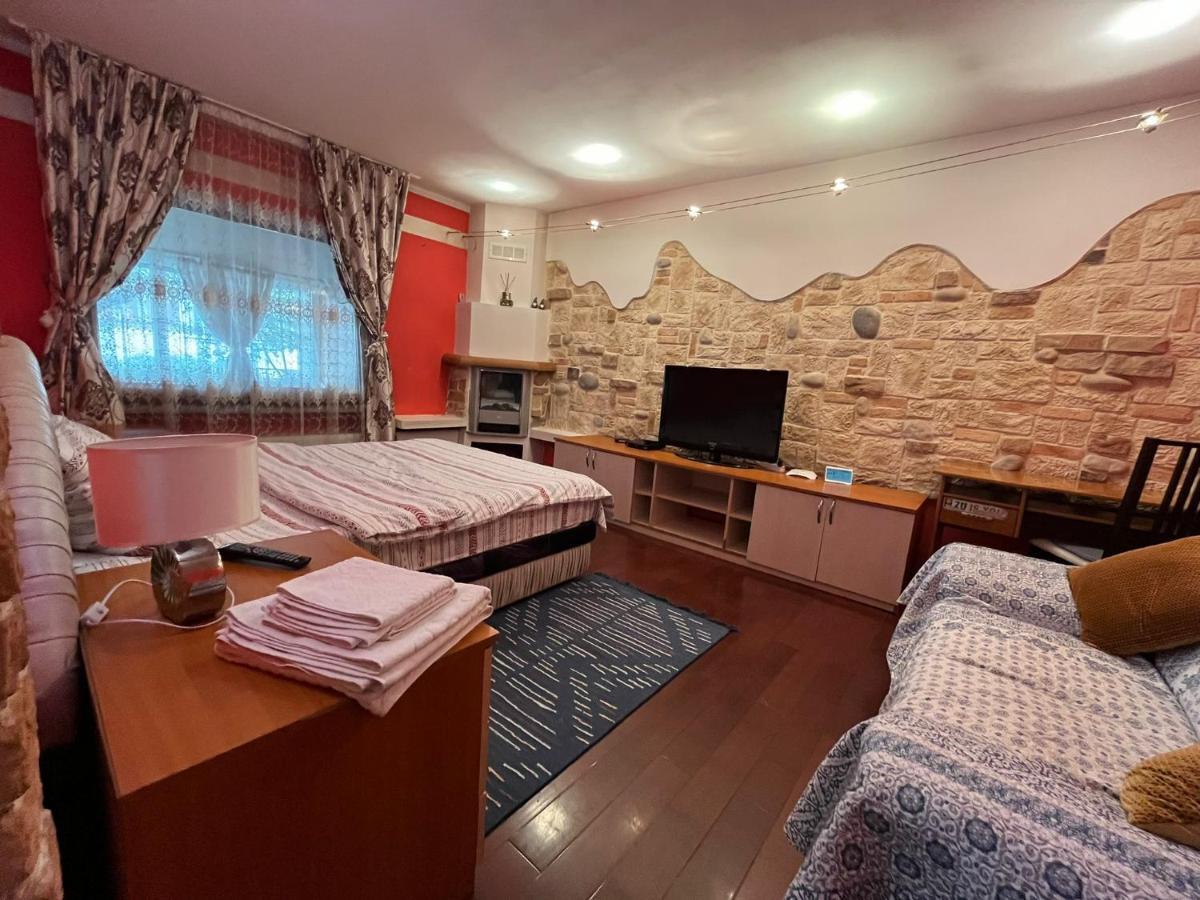 Apartament Central Targu Neamt Exterior photo